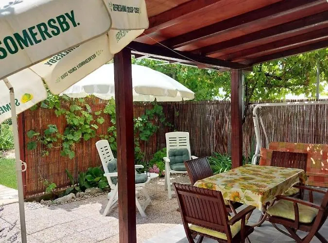 Apartment Taja, Cijela Kuca I Vrt Samo Za Vas Split